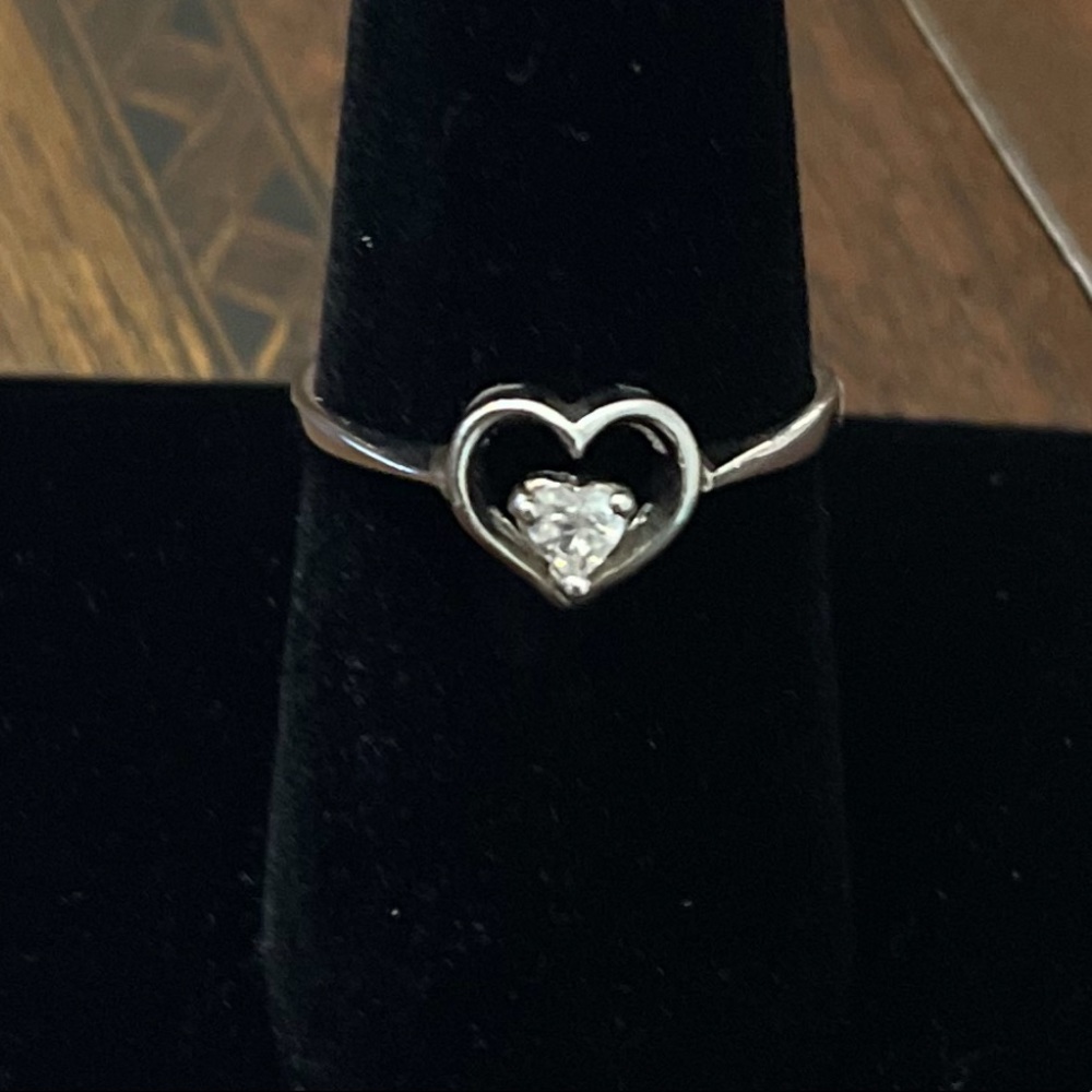 Silver Heart Shaped Ring w/CZ Heart inside, Size 7.5 - Picture 2 of 3